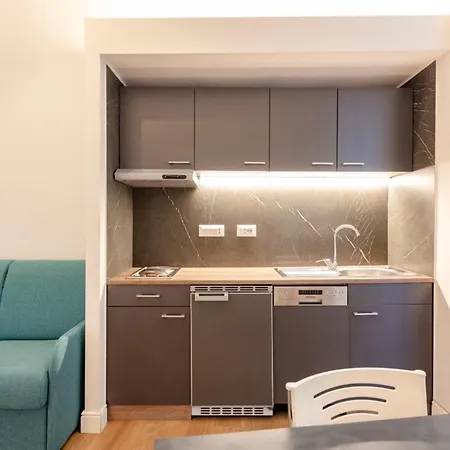 Nobel - Historic Center - Happy Apartment