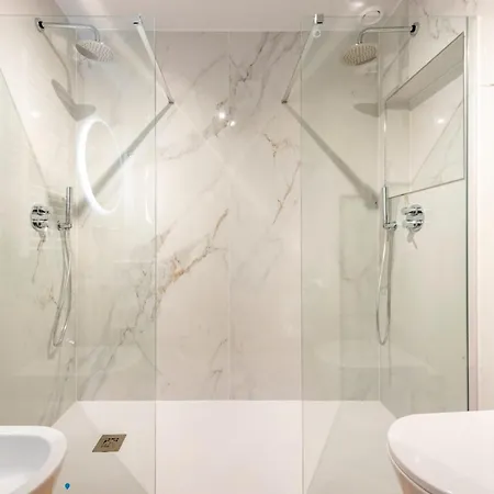 Apartment Nobel - Historic Center - Happy Genua